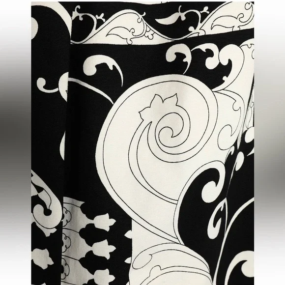 NWT Le Coeur Twinset Black White Abstract Swirl Art Maxi A-Line